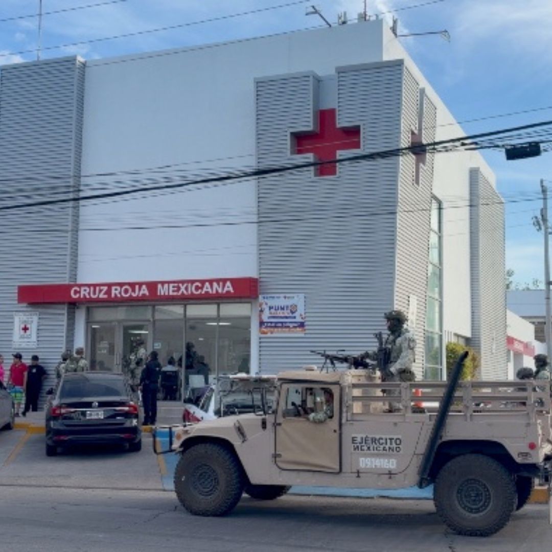 Un menor fue trasladado a la Cruz Roja tras resultar herido por un disparo